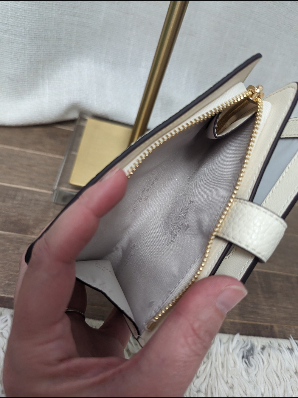 NWT- kate spade Medium Bi-fold Wallet - Picture 7 of 9